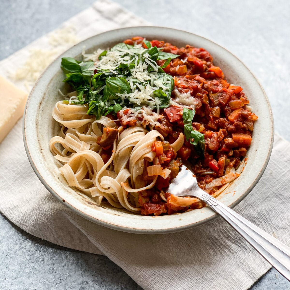 Vegetar bolognese - Nem, kødfri aftensmad! - Madglimt